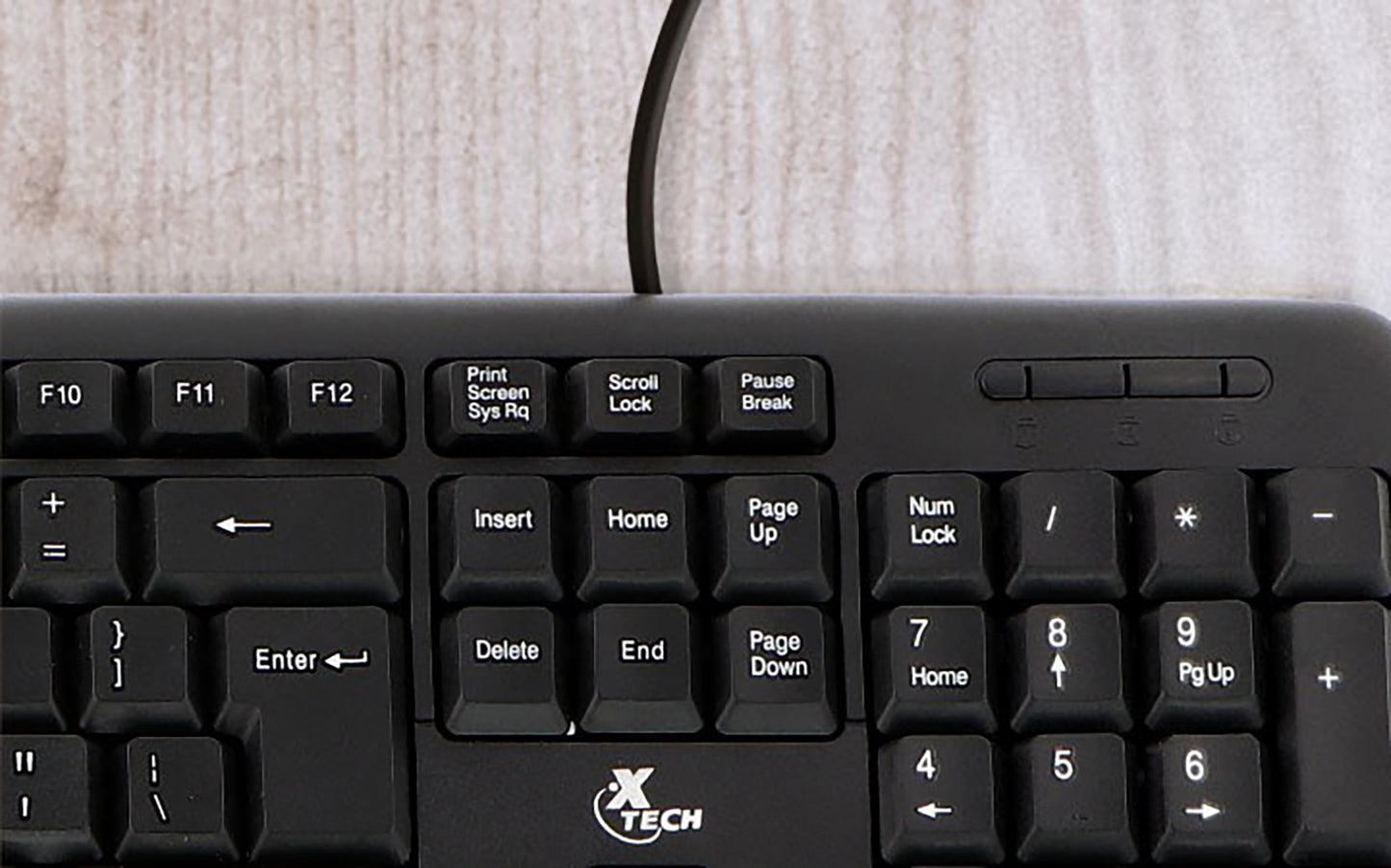 Xtech Keyboard Wired USB 104 Keys Black Win & Mac - Black
